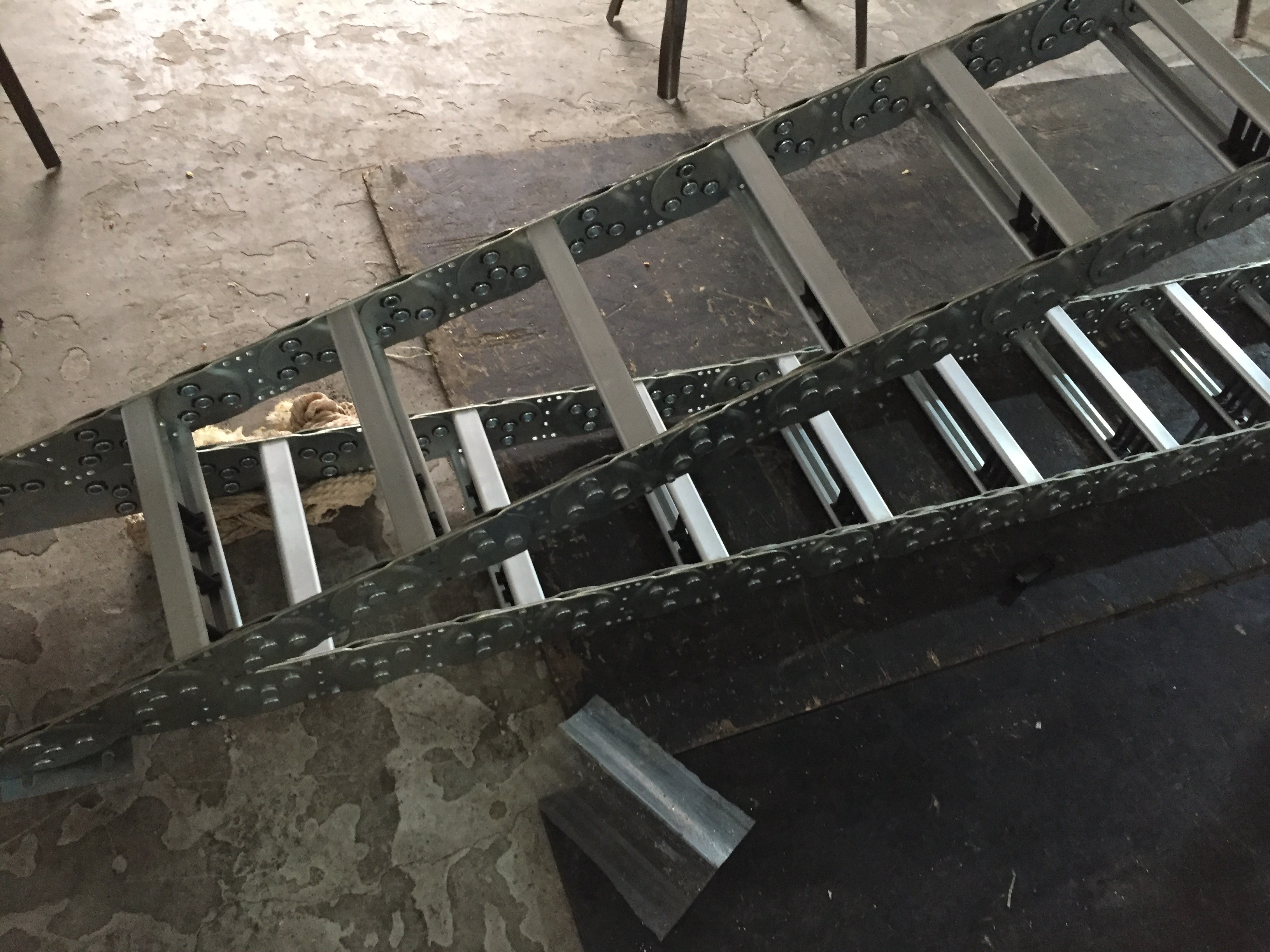 且不会出现顶屏的问题