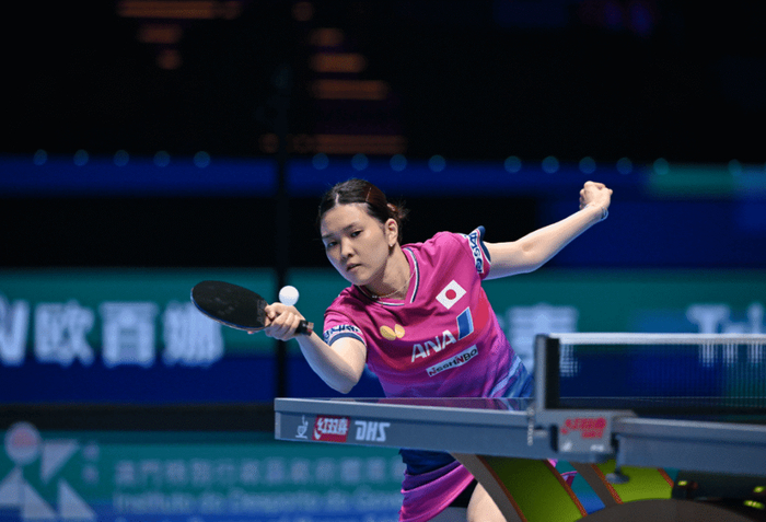 桥本帆乃香力克高桥-布鲁娜晋级女单八强