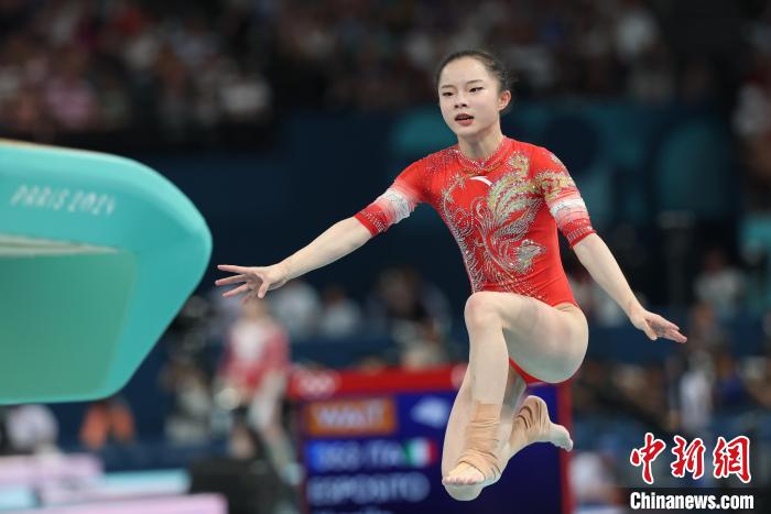 美国队强势夺冠 中国队巴黎奥运体操团体赛摘第