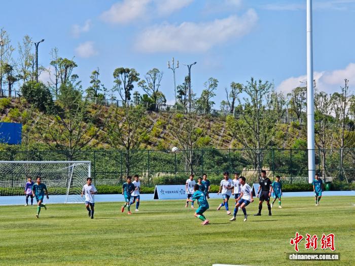 贵州省首届少年“三大球”“三小球”运动会在